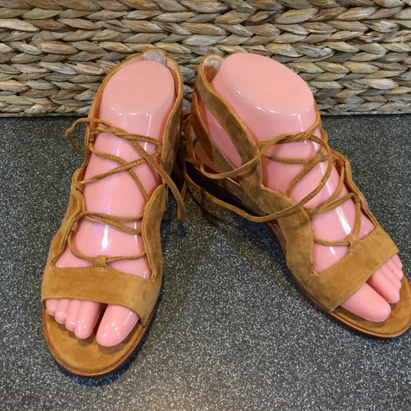 Vince Camuto VC Signature Tan Suede Sandals - Picture 1 of 15